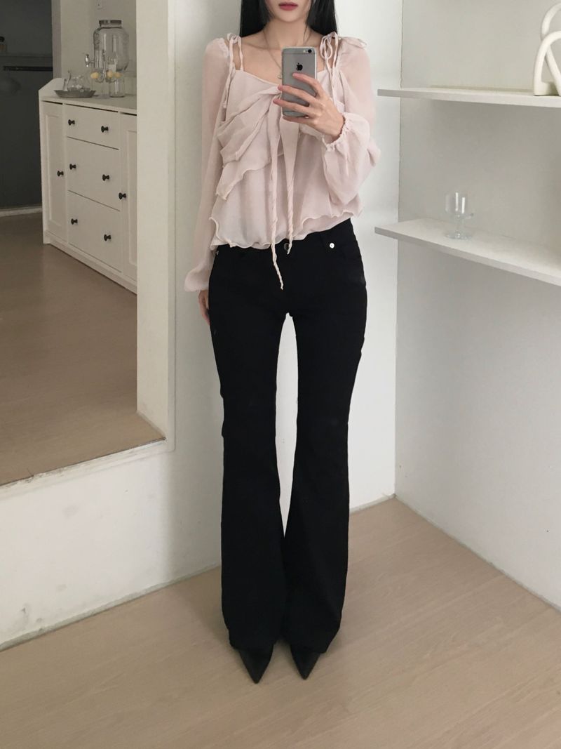 cheek ribbon blouse (2 colors)
