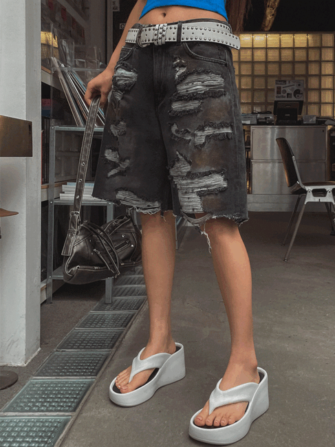 ULAN(ユレン)の「Tizzy Damage Black Denim Half Pants(Pants)」
