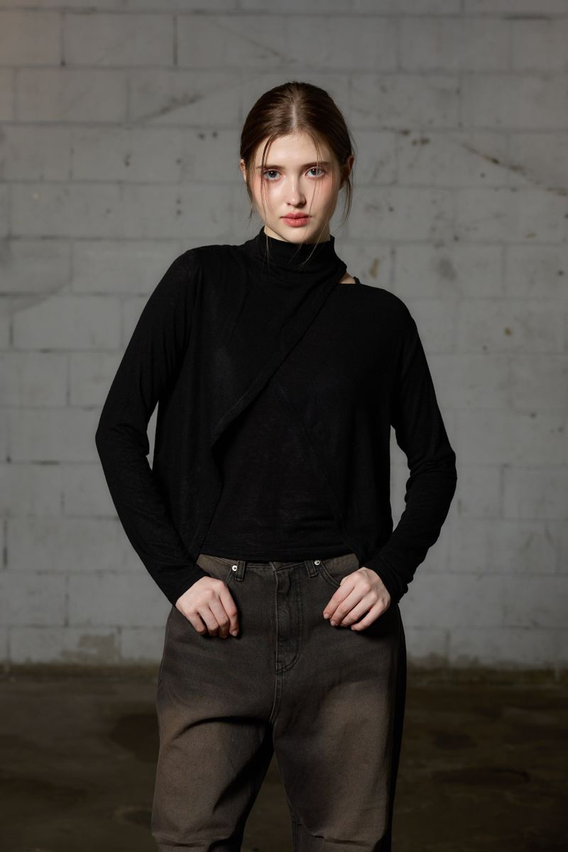 ARE WOOL LONG SLEEVE SET / BLACK