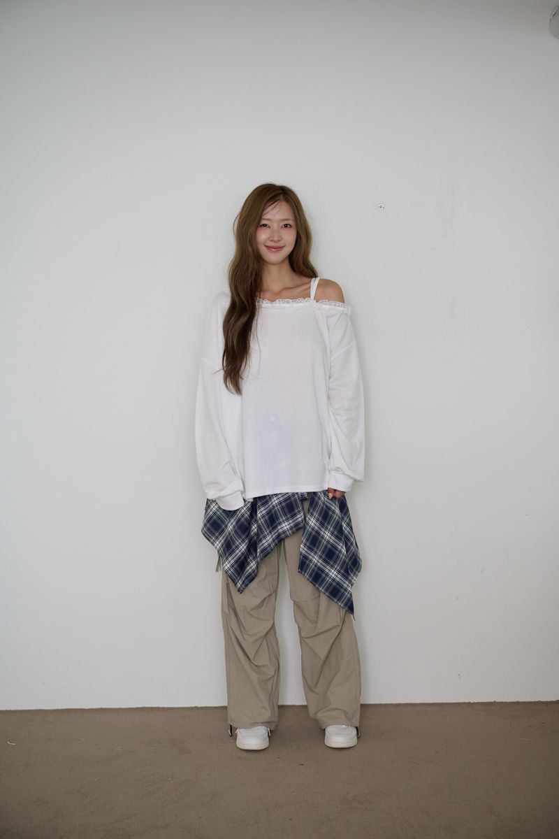PEP LACE ONE-SHOULDER T-SHIRT