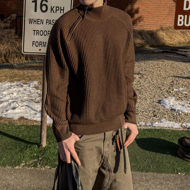 Niv Shoulder Zip-Up Regular Knit