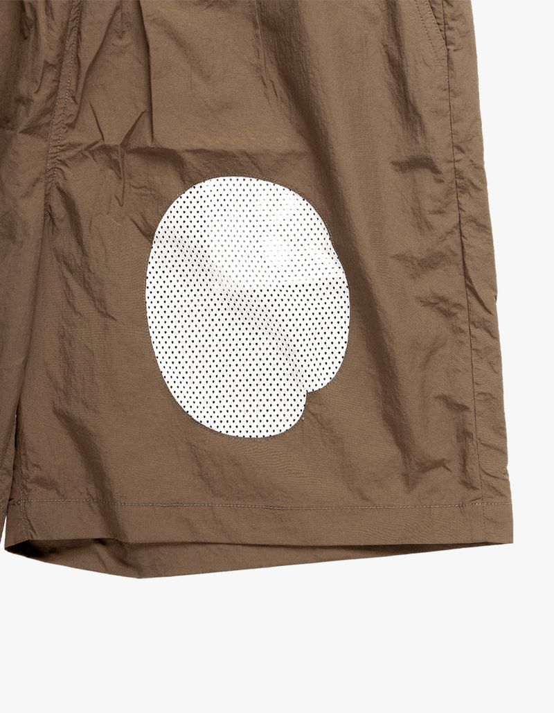 PACKBLE AT SYMBOL PANNEL SHORT PANTS BROWN