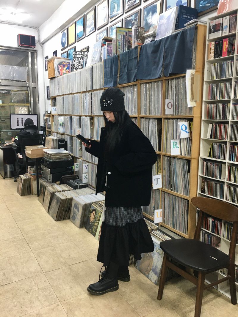 Moi Button Mix Beanie (2c)