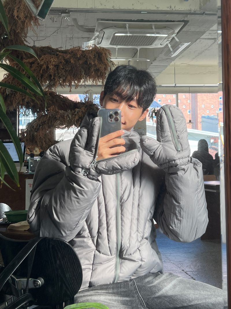 Winter Glove-Hood Puffer Jacket (3 Colors)