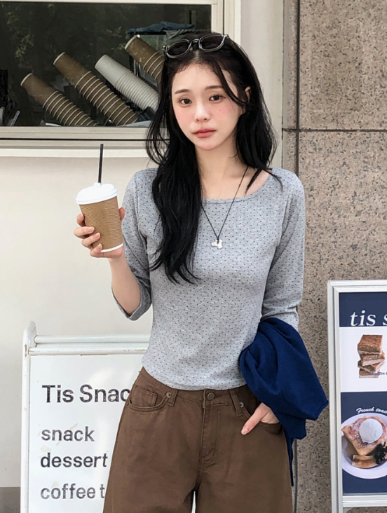 SHOPPERLAND(ショッパーランド)の「Dot Crop Three Quarter Sleeve T-Shirt (4color)(Tops)」