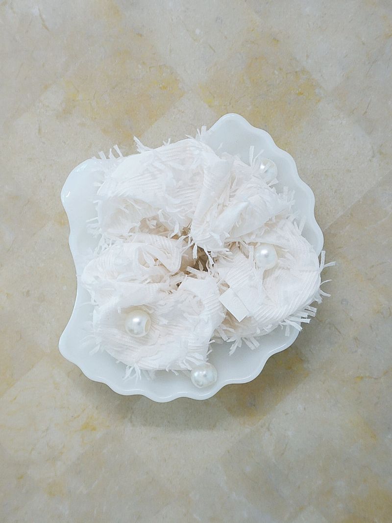 【MADE】flutter petal scrunch [ivory] 