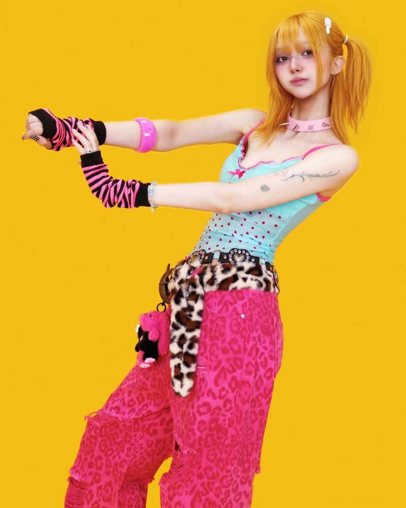 hot pinkie! leopard damage pants