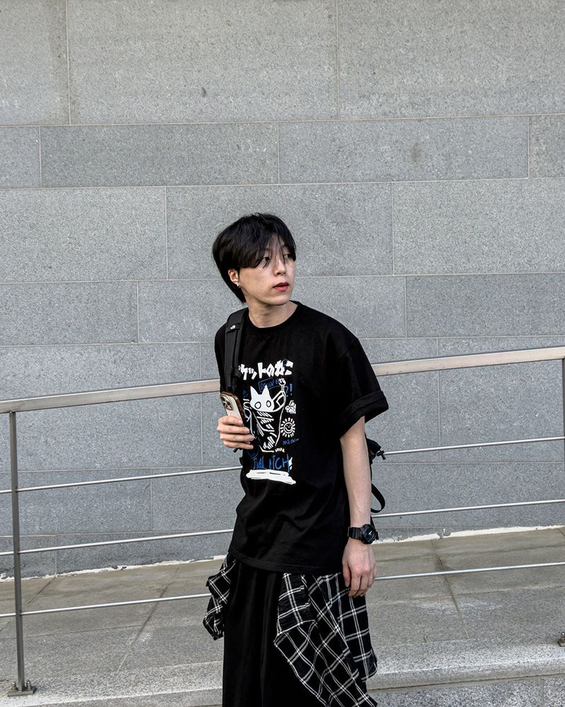 Niporu Cat Graphic Oversized Short Sleeve