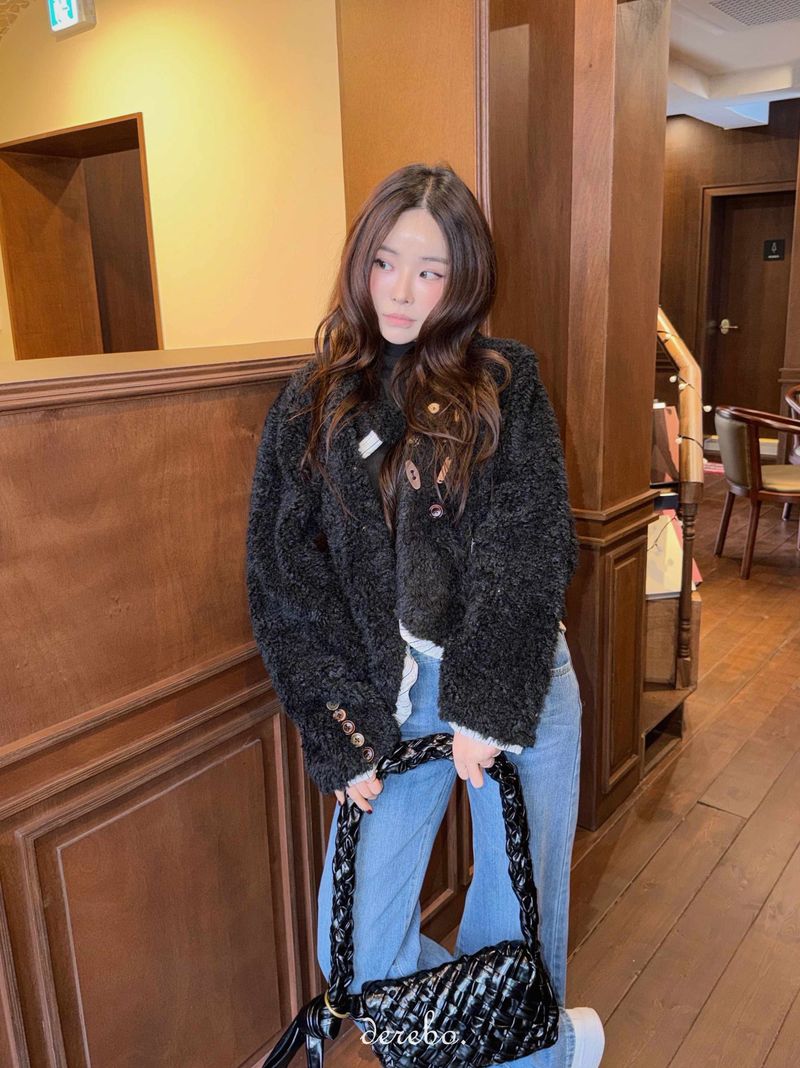 low semi-long denim pants