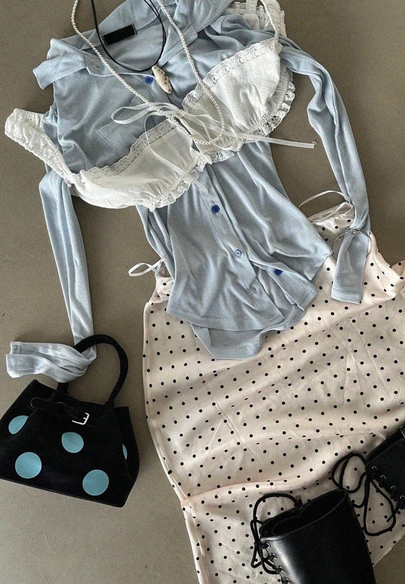 WHITE EYELET LACE BUSTIER CROP TOP