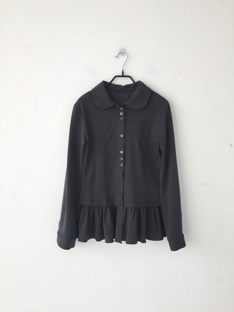 フリルレイヤードトップ