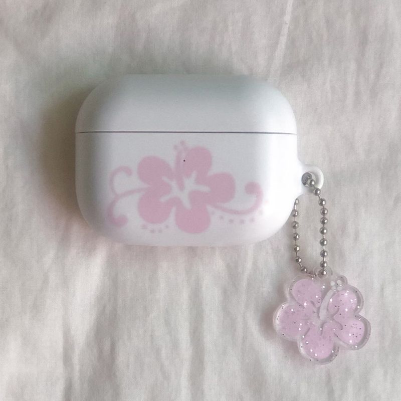 [MADE] bloom airpods case (white)