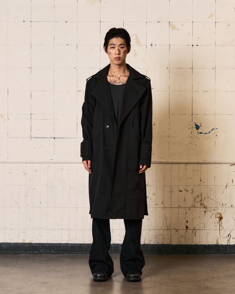 Curved Trench coat (Black)