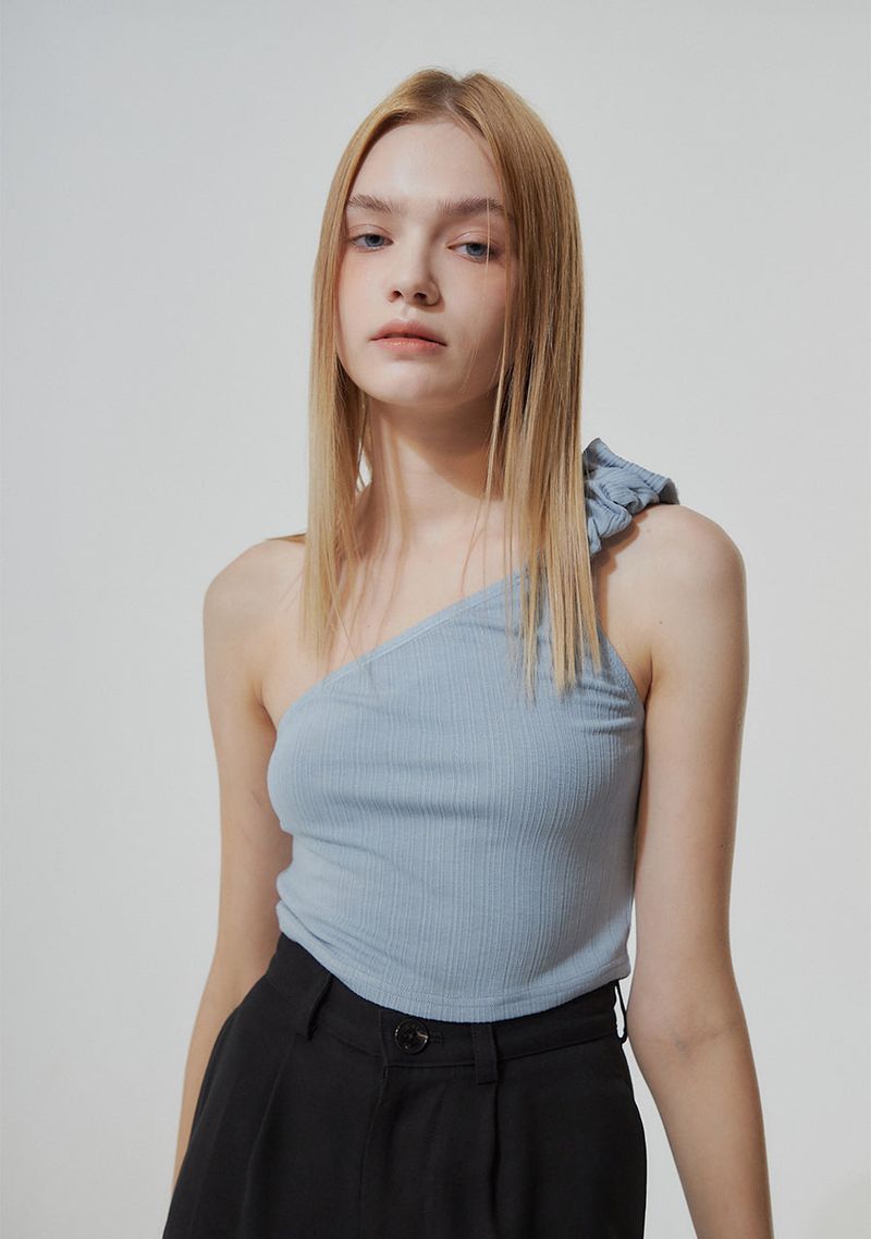 LO AXUAL（ロエクシュアル）の「UNBALANCED WRINKLE TOP_SKY BLUE（Tops）」