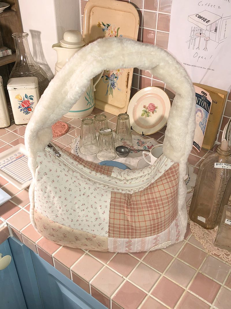 Patchwork quilted hobo bag_Rosie