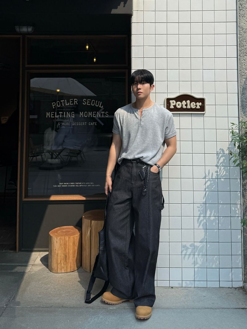Pint stripe denim pants