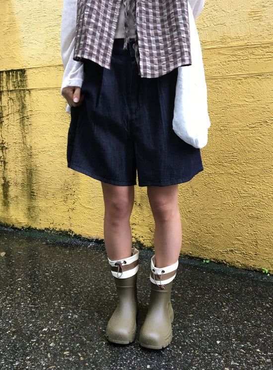 Cozy Nonfade Pintuck Back Banding Short Pants