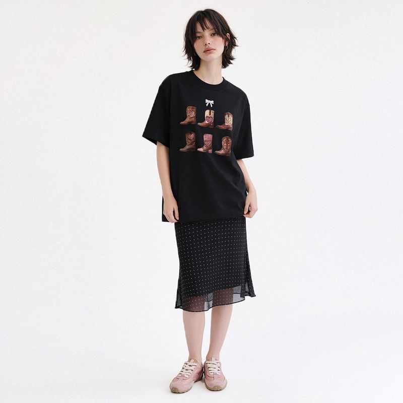 PINK BOOTS T-SHIRT (2color)