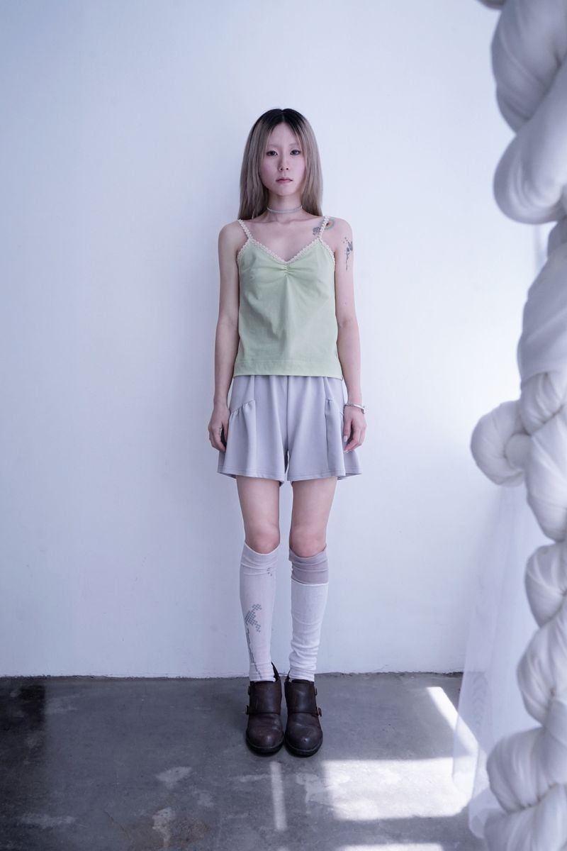 Bloom Frill Shorts (Purple Gray)