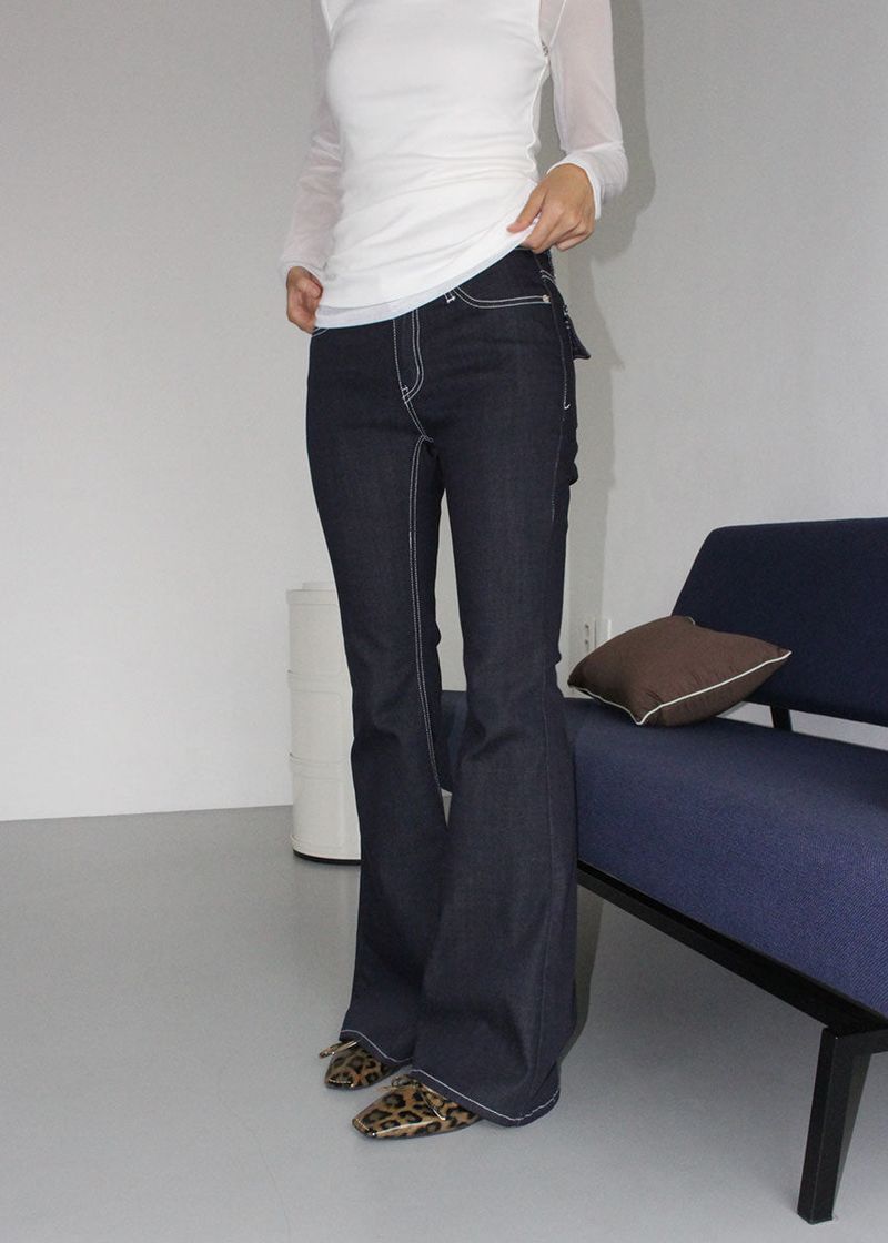 HIP POCKET BOOTS CUT PANTS