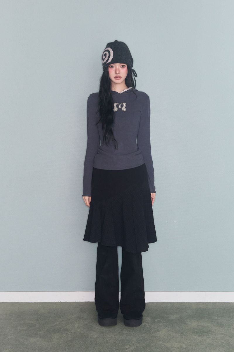 SIDE RIBBON SWIRLY BEANIE CHARCOAL