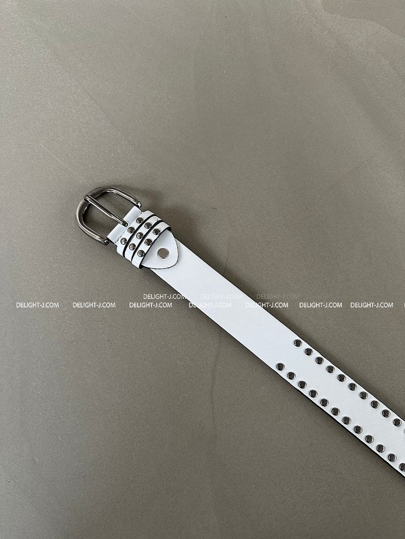 Stud Finger Leather Belt