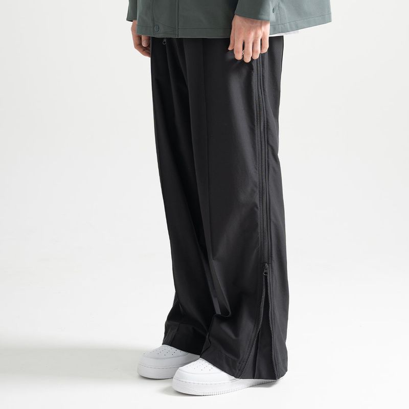 KALAPATTHAR（カラパタール）の「Nylon Span 4 Way Zip Pants - BLACK（Pants）」