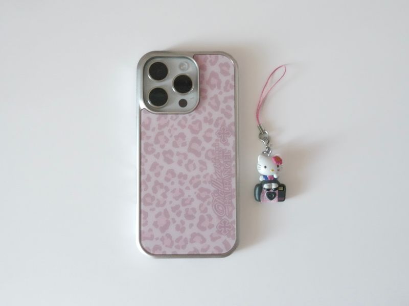 SUNSHINE FIELD（サンシャインフィールド）の「スウィートレオパードケース[Pink Brown🩰🍪]（スマホグッズ/小物）」