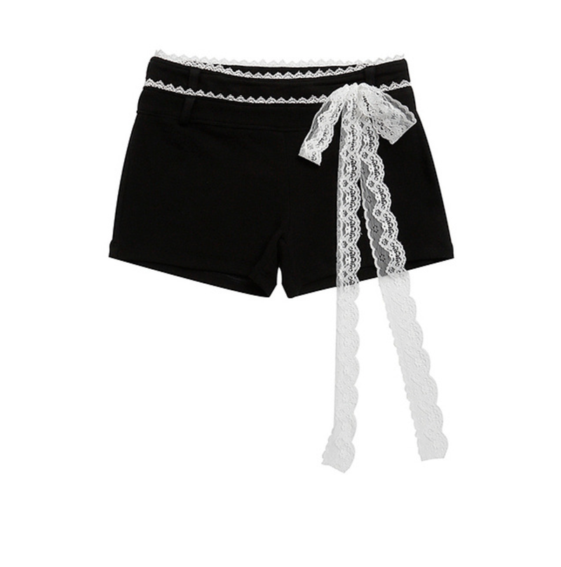 Cozy&Kitsch（コージーアンドキッチ）の「Liora Lace Ribbon Shorts（Pants）」