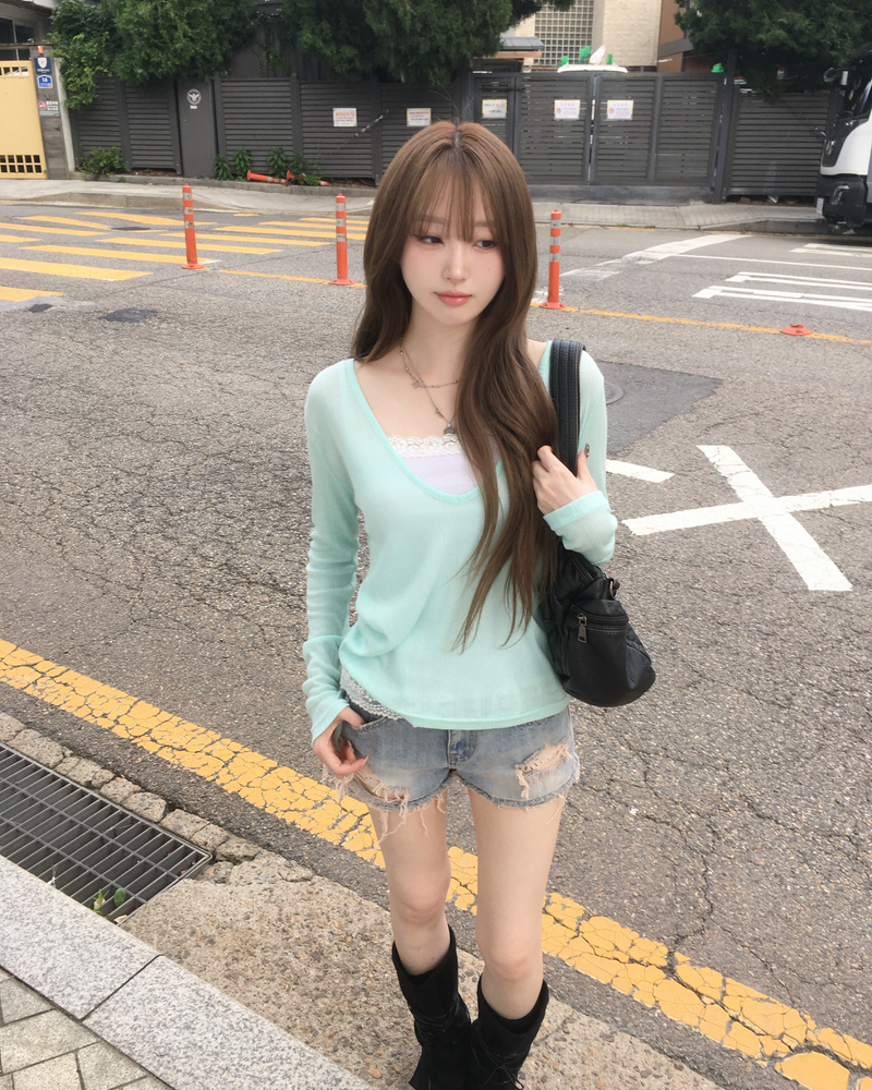 V neck layered T