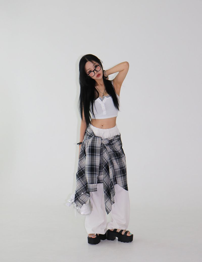5 color button crop sleeveless