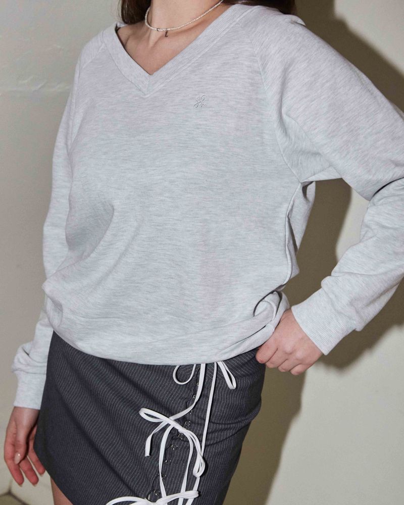 V-NECK RAGLAN SWEATSHIRT / WHITE MELANGE