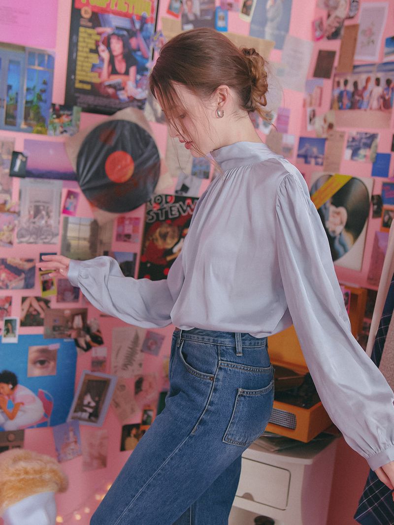 vem.ver(ベムバー)の「BACK TIE BLOUSE_SKY BLUE(Tops)」