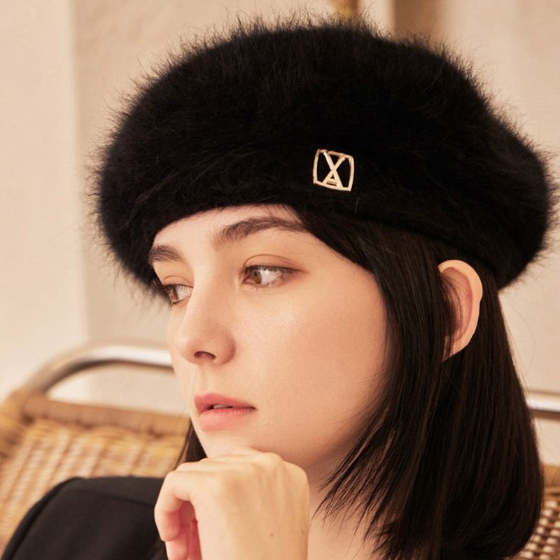 VA Square Stud Angora Beret / Black