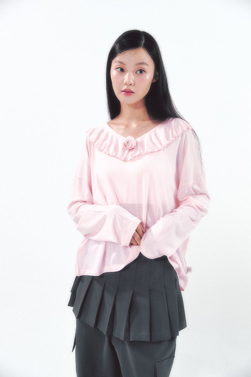 Rose Brooch Frill Long Sleeve Pink