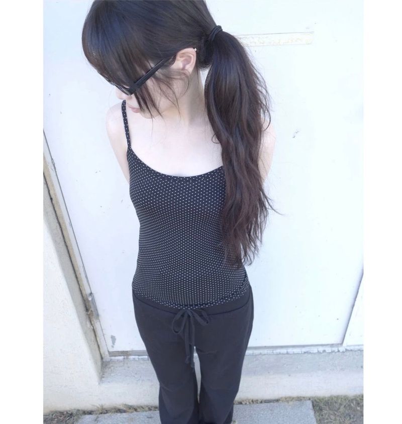 skin sleeveless dot