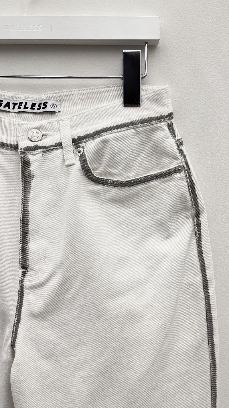 BRUSH JEAN