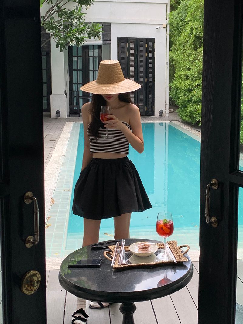 [MADE] SAYLIN PINTUCK MINI SKIRT