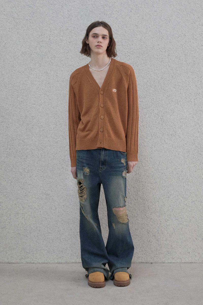 GUBIN(グビン)の「レトロダメージワイドデニム(パンツ)」