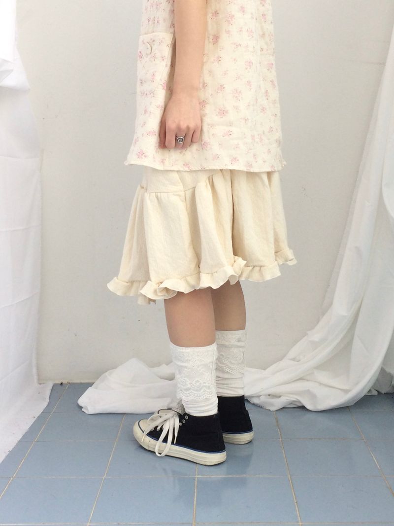 Pocket button puff blouse