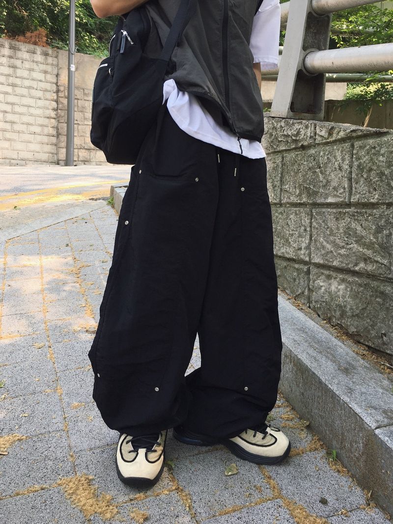 DISCERNMENT(ディサーンメント)の「Swan Nylon Carpenter Pants 3C(Pants)」
