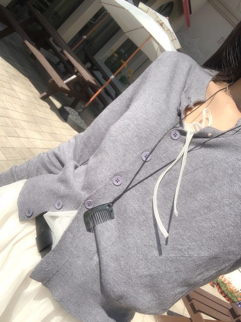 Mellow Slit Neck Button Knit Cardigan