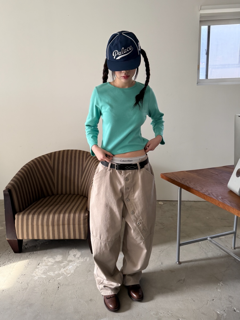 snap cover pants