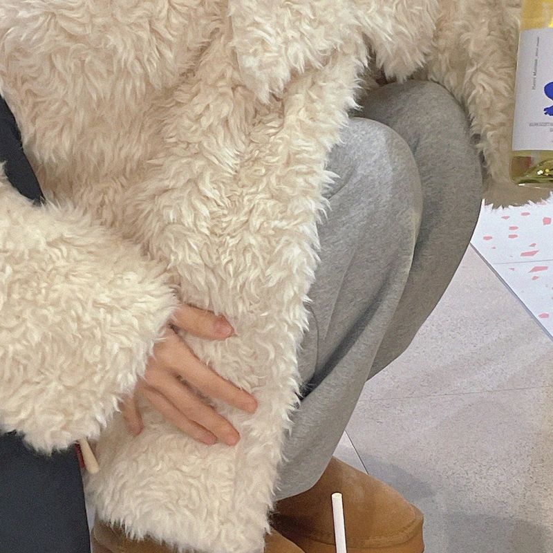 MoMo Searing Jacket