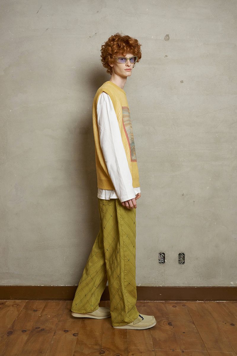 ARGYLE EMBROIDERED PANTS