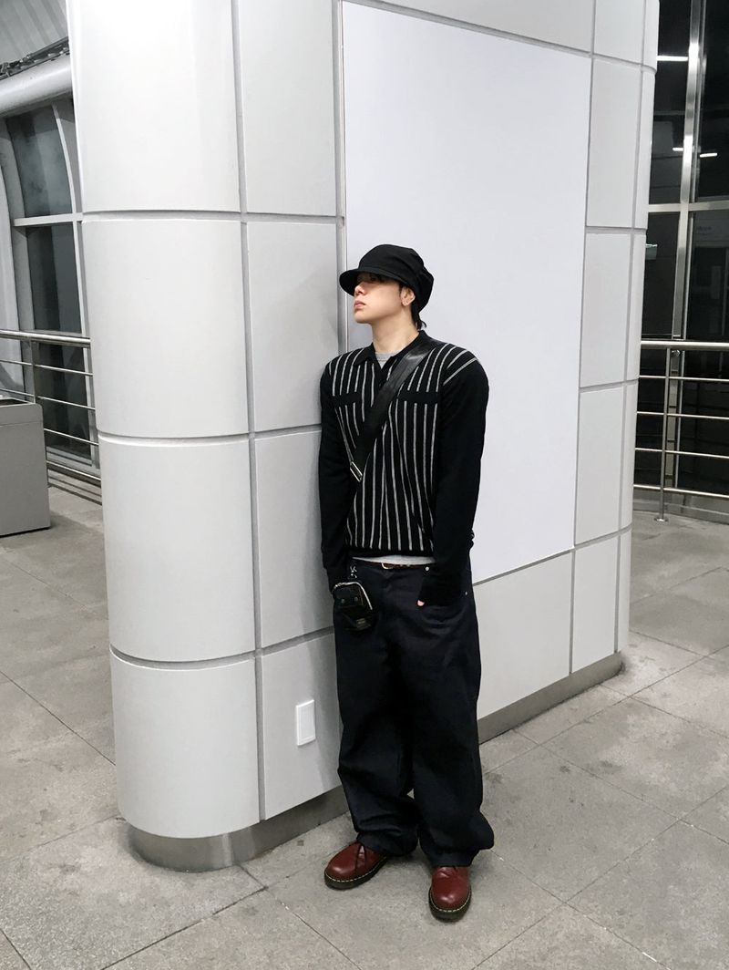 No.1640 P stripe collar KNIT