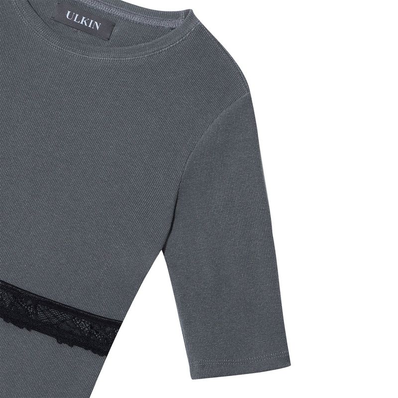 [ULKIN] Lace hook tight top_Charcoal