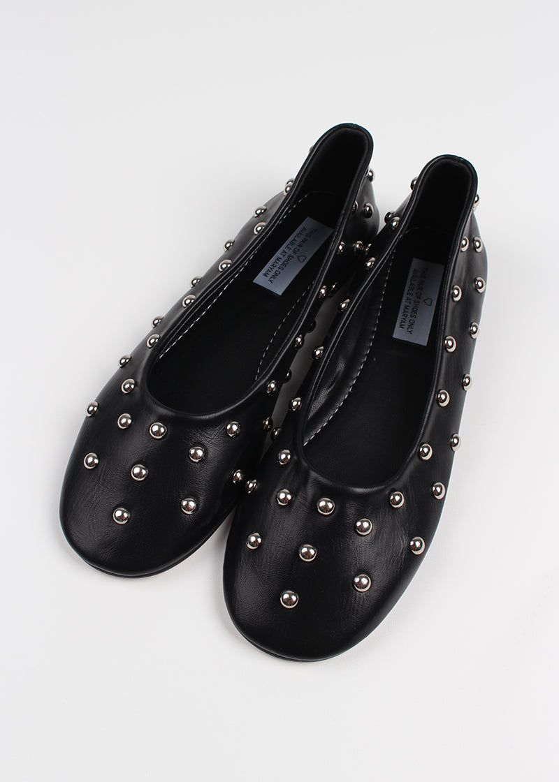 STUD BALL FLAT SHOES
