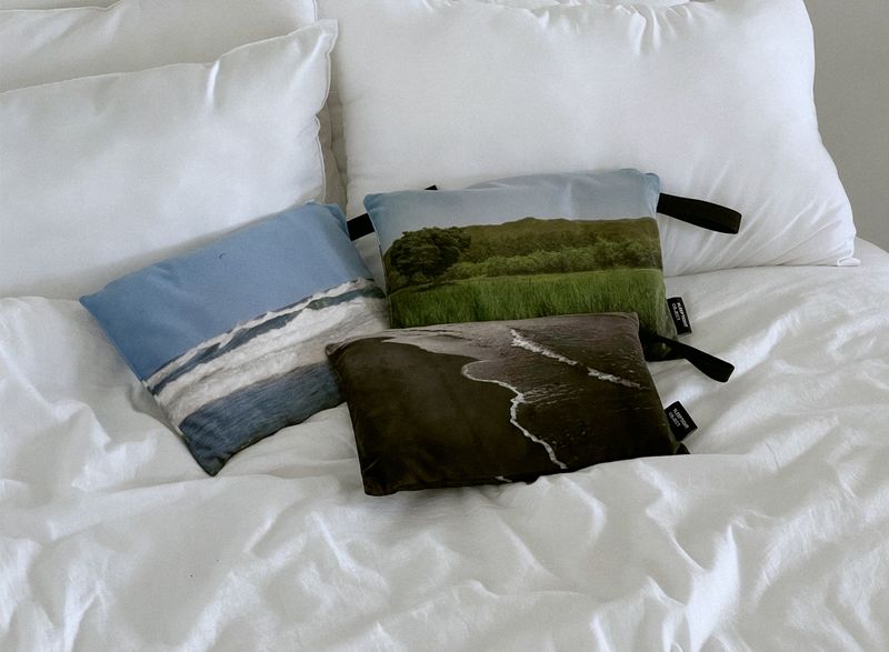 nature pillow blanket - mono seaside