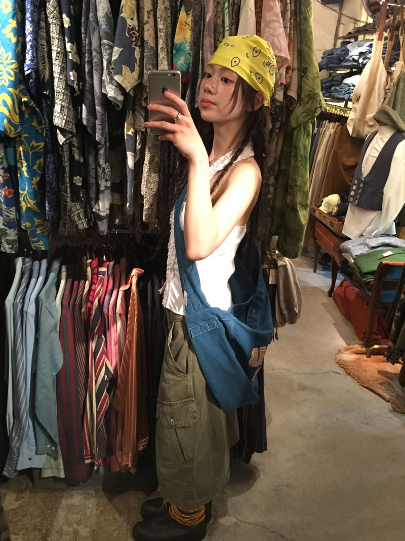 pigment dyeing bermuda pants